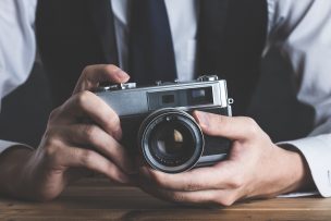 結婚相談所のお見合い写真完全ガイド｜出会いを増やす撮り方の全て